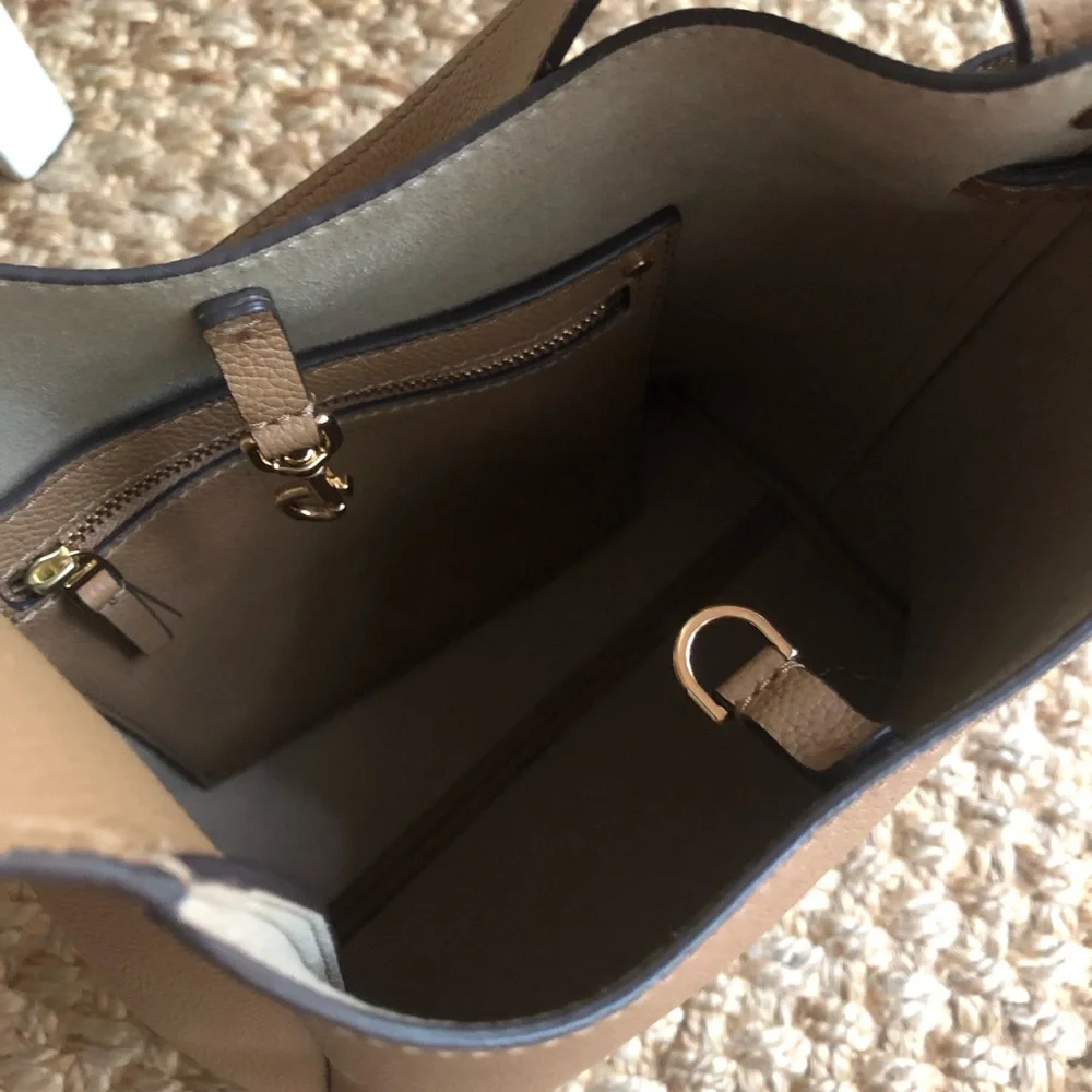 Tory Burch Small Hobo Bag in Tiramisu.